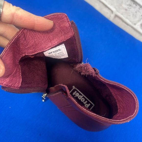 |•PROPET•| Rich Burgundy Leather Ankle Boots Size 11